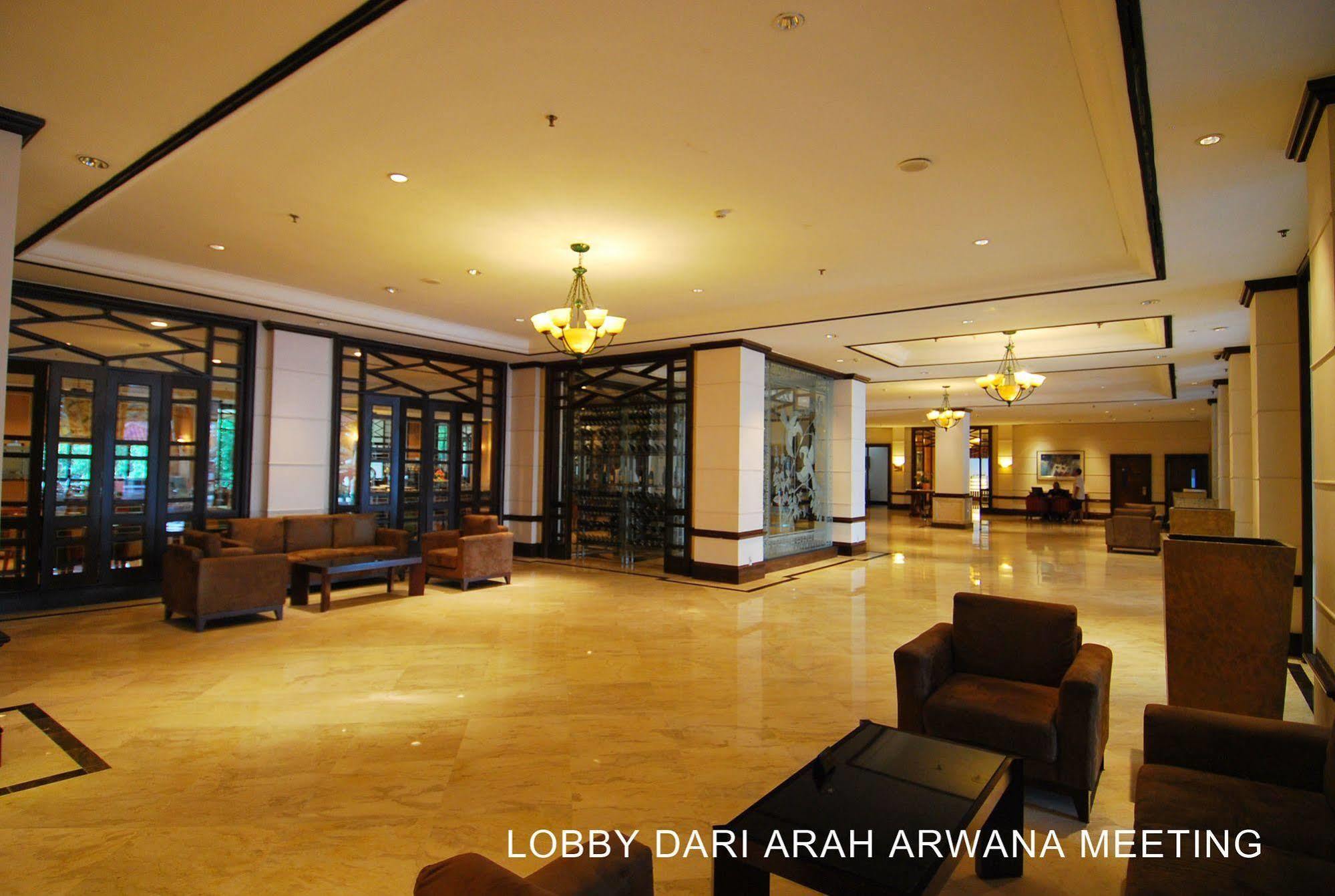 Le Grandeur Hotel Balikpapan Exterior foto
